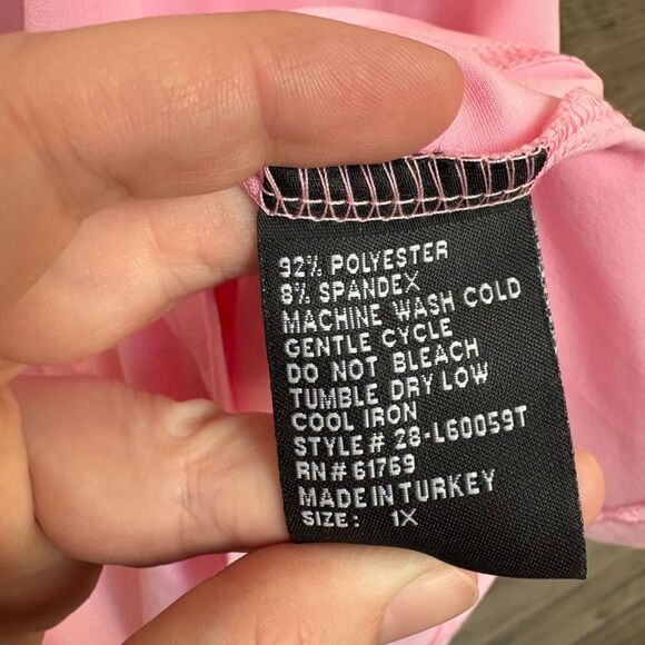 Sharon Anthony Dressy Pink V-neck Blouse NWT Cuffed Short Sleeves Women’s 1X - Picture 6 of 6